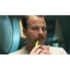 Philips OneBlade 360 QP4631 Trimmer - Ultimate Grooming Solution for Effortless Precision and Style